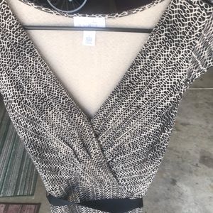 Ann Taylor-Size2- worn 1time! Light and soft dress